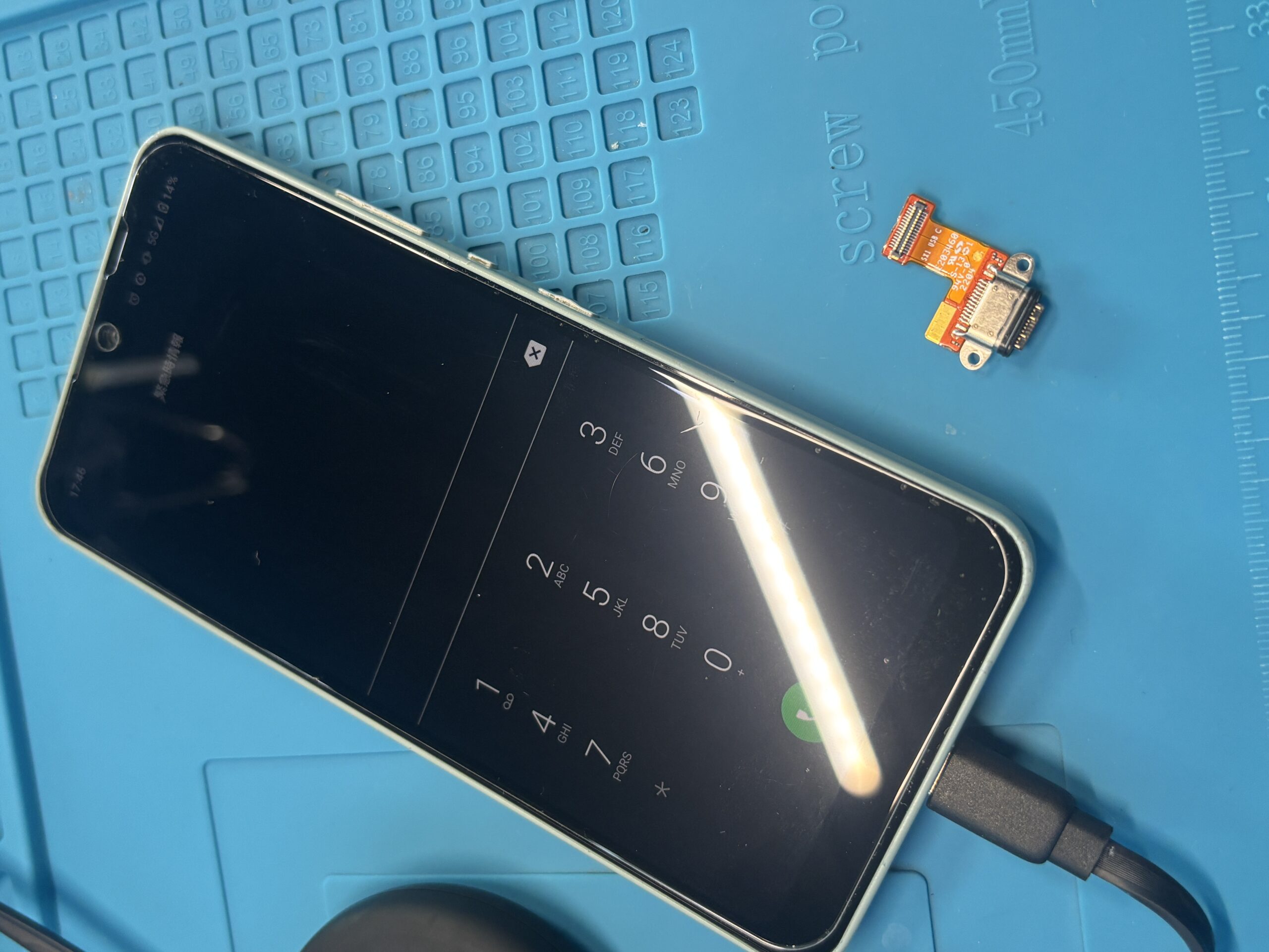 AQUOS Wish2 ドックコネクター交換